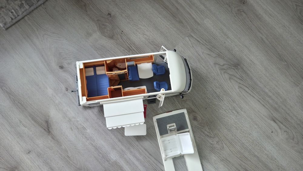 Играчка кемпер HYMER