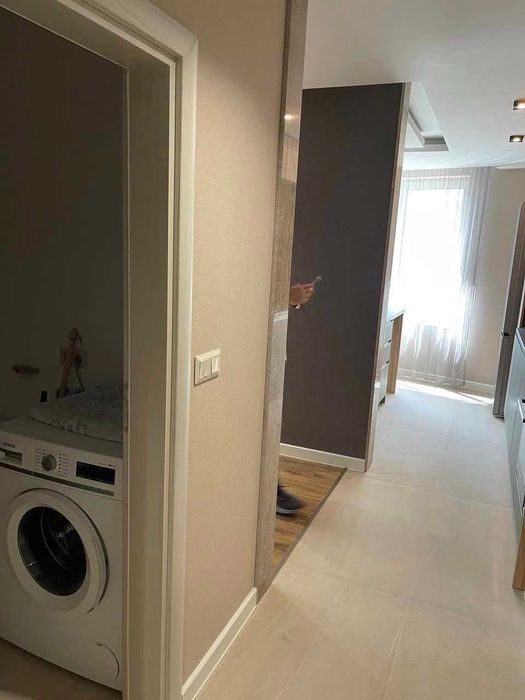 Дава се под наем Тристаен апартамент в София, Студентски град - 125 кв.м за 950 € - Снимка #9