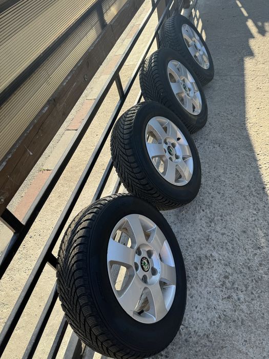 195 65 r15/5x112 Jante Anvelope Iarna M+S Pirelli