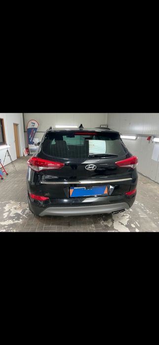 Hyndai Tucson 2.0 disel 185к.с