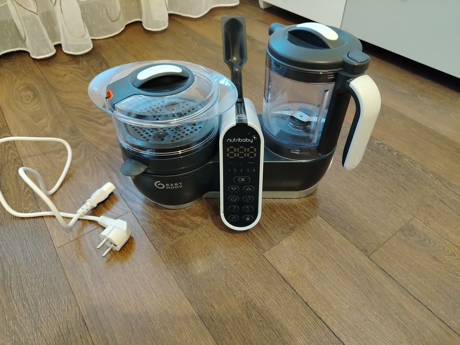 Уред за готвене на пара и пасиране.