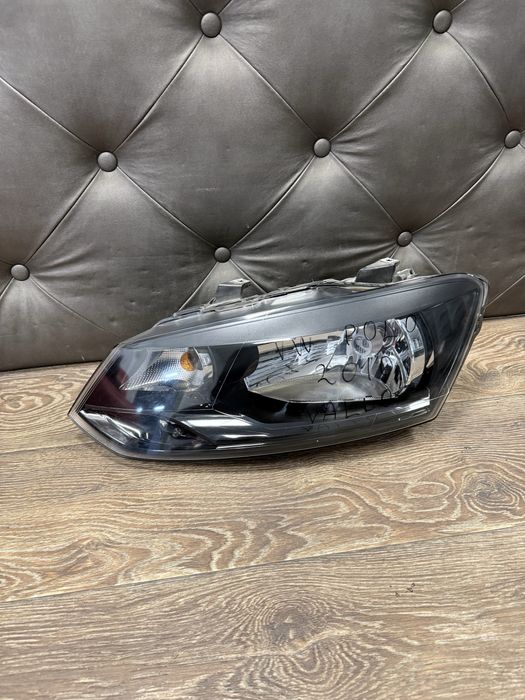 Vw polo Ляв фар фарове