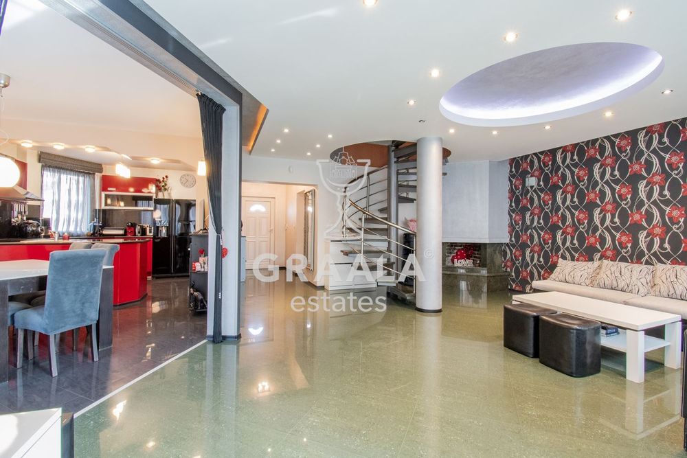 Продава се Къща в София, Кръстова вада - 528 кв.м за 1737 €/кв.м - Снимка #1