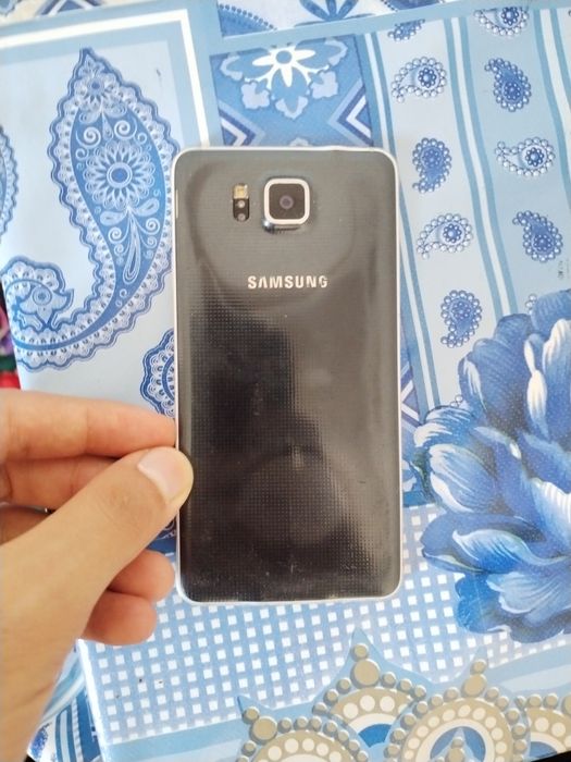 Samsung alfa telefoni
