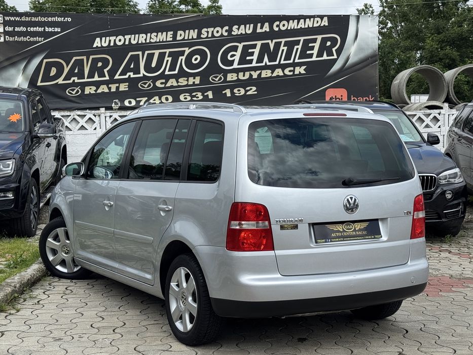 VW TOURAN 7 X LOCURI  128.500 Km . 2.0 TDI Stare Tehnica Estetica Fara Repros Vopsea Originala Import Italia Fara Rugina Garantie Motor Cutie Viteze