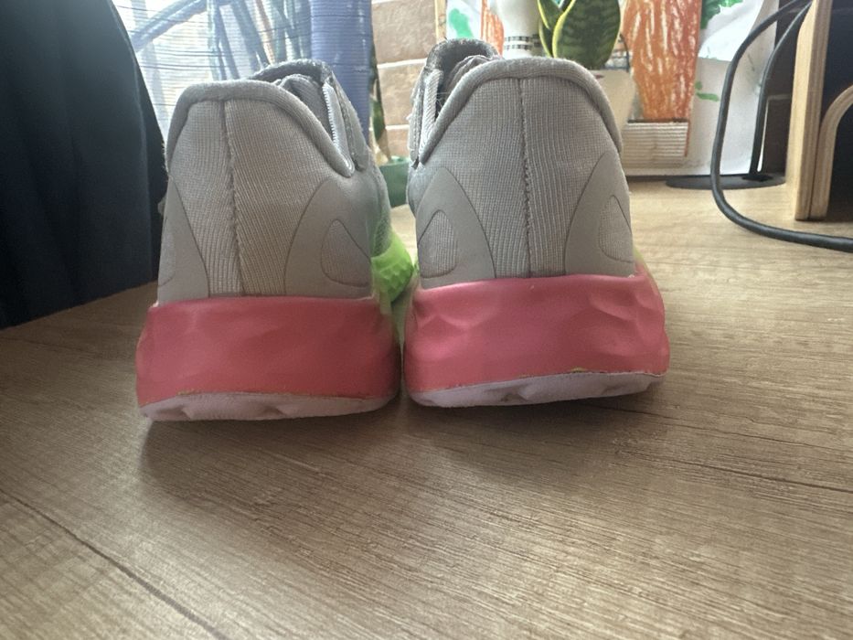 Детски маратонки New Balance 30 номер