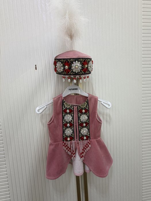 Детский камзол нарядный 1-2,5 года