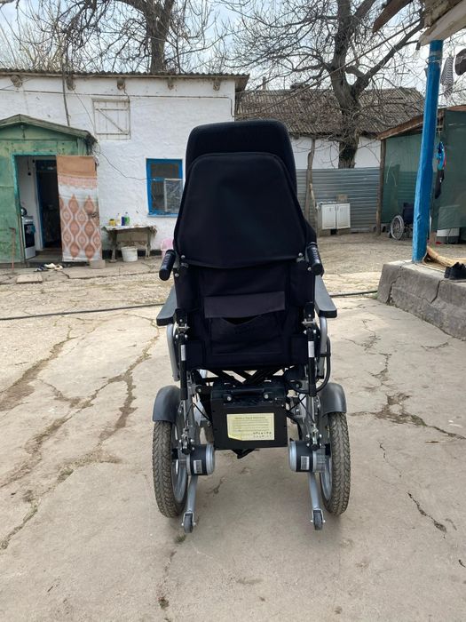 Инвалидный коляска