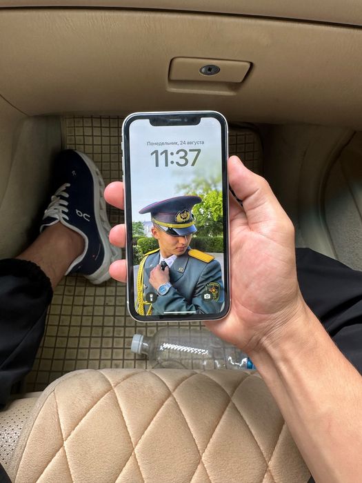 iphone xr с гарантия