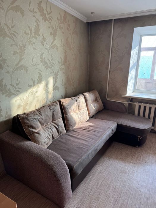 Отдам диван бесплатно