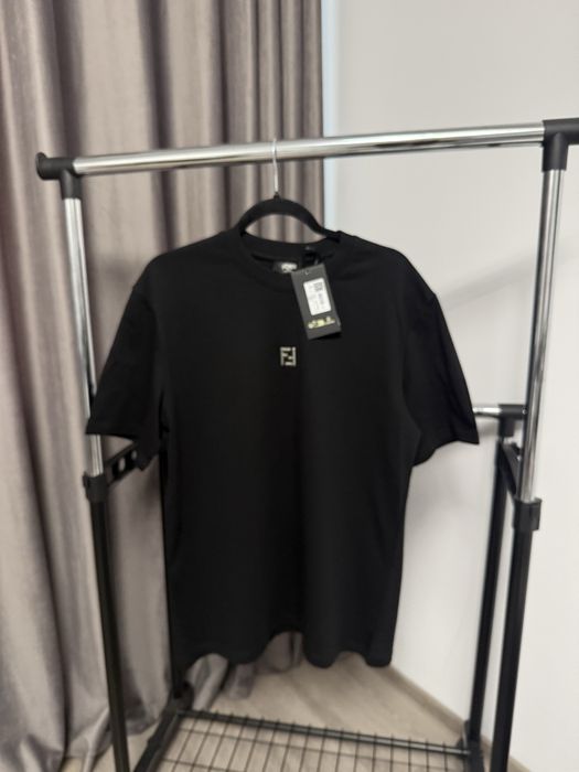 Tricou FENDI super calitate