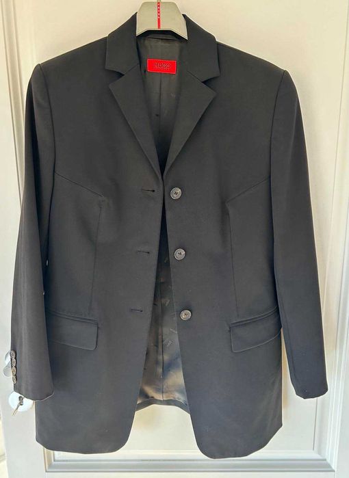 Черен костюм с панталон Hugo Boss, IT 42