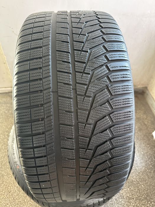Anvelope iarna 295/35/22 Hankook