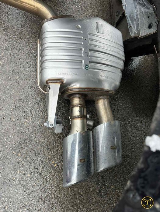 оригинална генерация audi S8 D5 нова на 50км