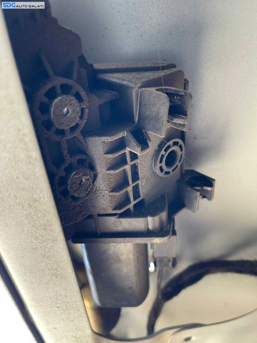 Incuietoare Broasca de la Capota Portbagaj cu Soft Close Mercedes Clasa S Class W221 S320 2005 - 2009 [C0394]