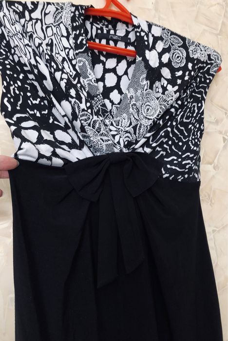 Женская одежда , платья