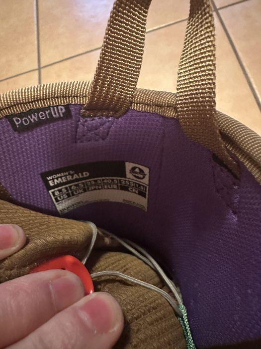 Set snowboard complet - ROXY T-Bird + legaturi + booti Burton Emerald