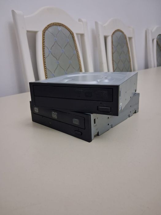 DVD-RW привод IDE/PATA, б/у, рабочий