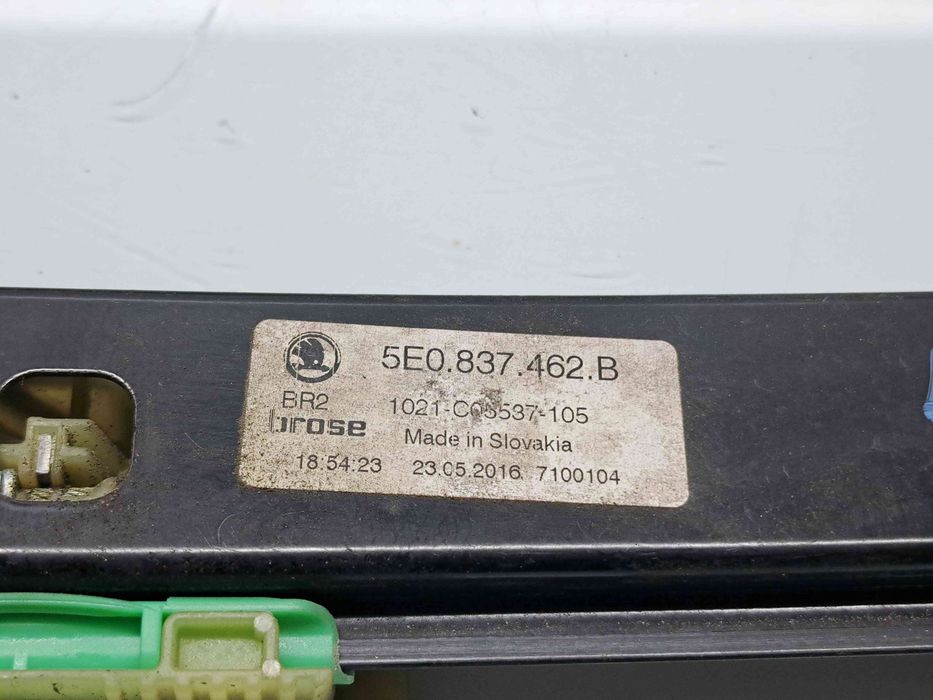 Macara electrica geam dreapta fata Skoda Octavia 3 Combi (5E5) [Fabr 2