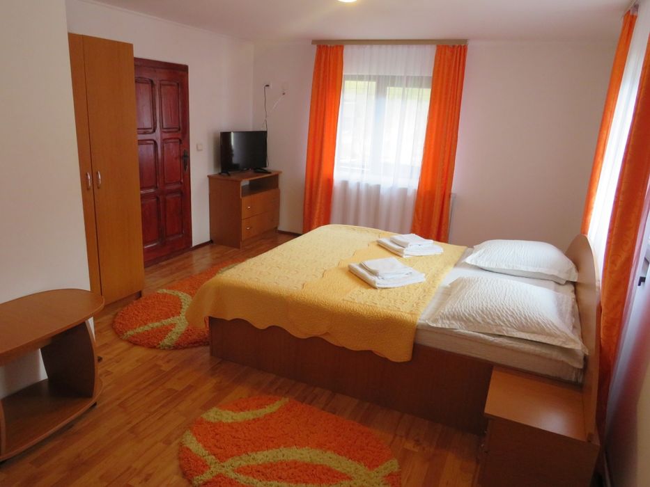 Cazare la munte  Moieciu de sus