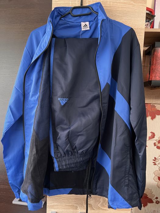 Trening Adidas de fâs