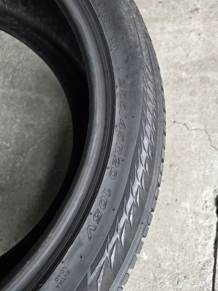255/45/20 NEXEN 4бр