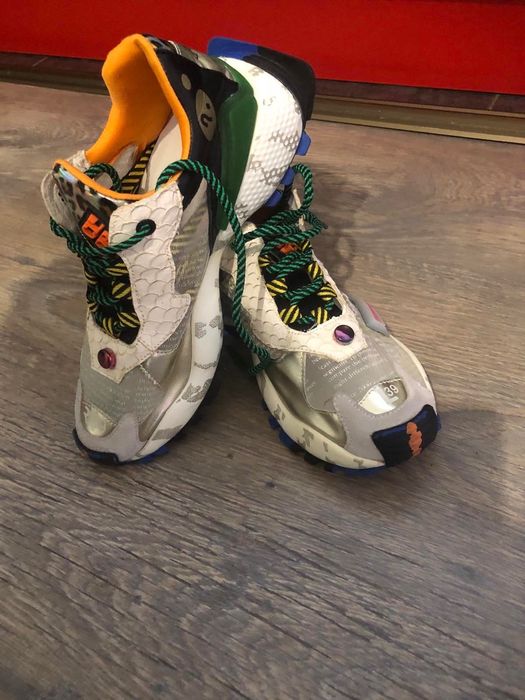 Маратонки в отлично състояние