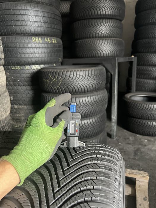 2 anvelope iarna 205/50/17 Michelin 8 mm!