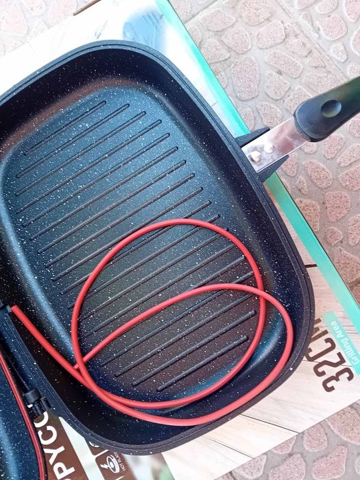 Стара шевна работеща машина.Тиган  шофьорски