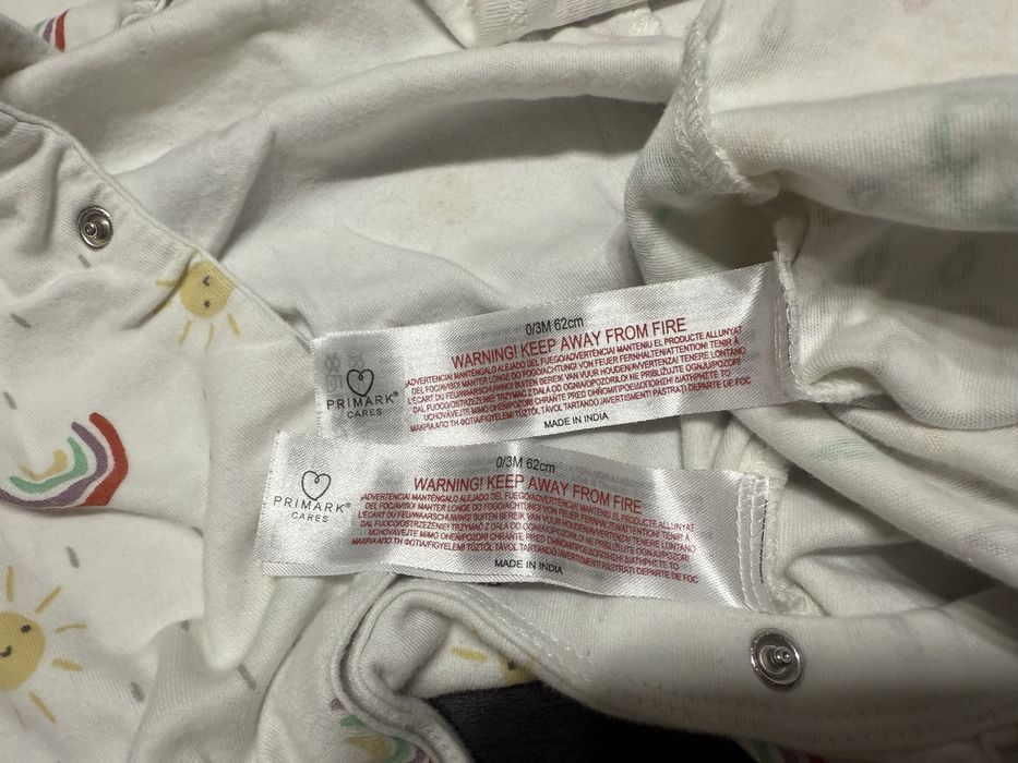 Pijamale tip salopete