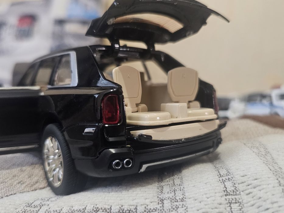 У Машинок все открывается