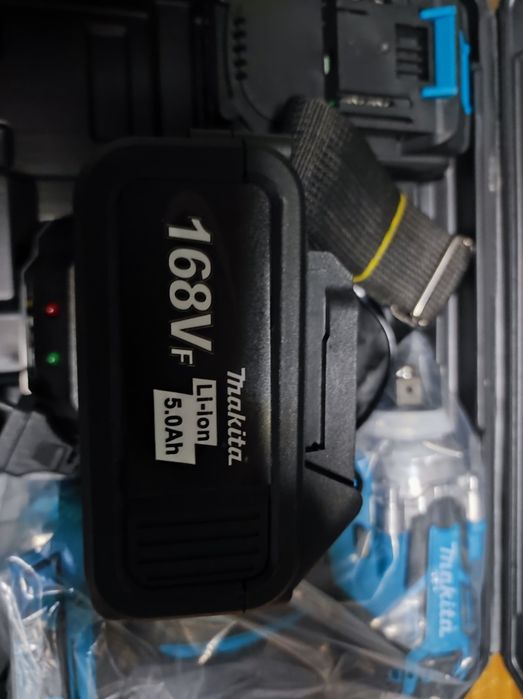 Гайковёрт.  Makita