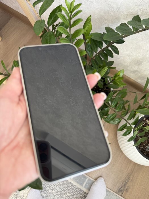 Iphone 14 в идеальном состоянии