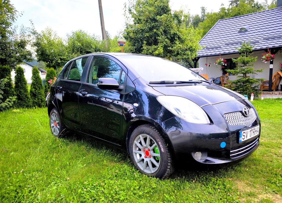 TOYOTA Yaris 2008