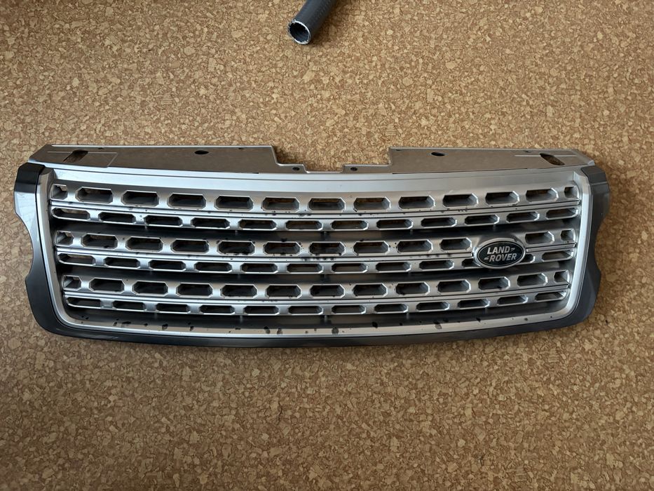 Решетка радиатора на Land rover Range Rover