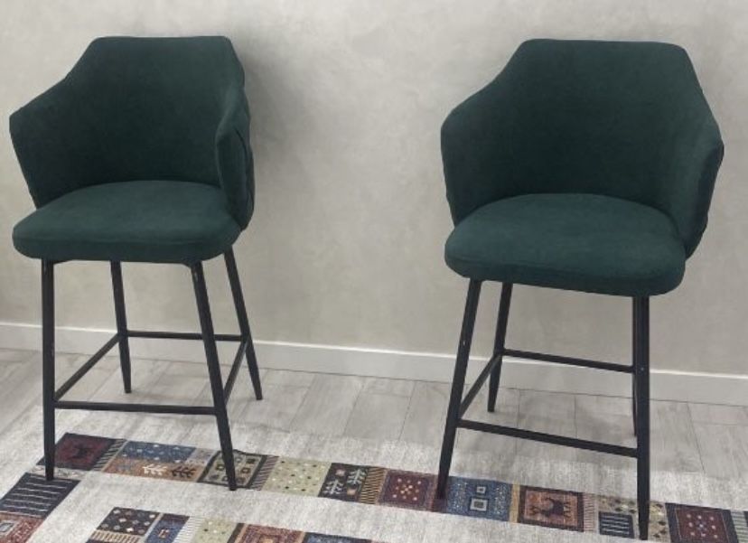 Новые барные стулья