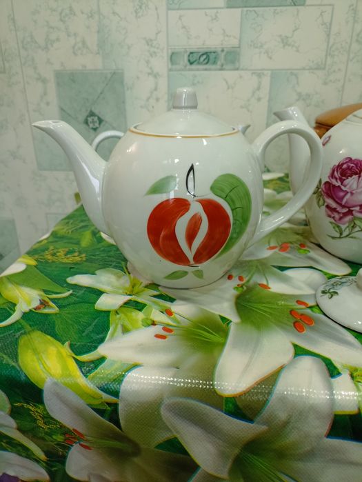 чайники заварочные, целые