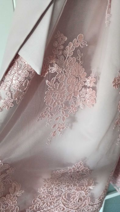 Продам красивое платье