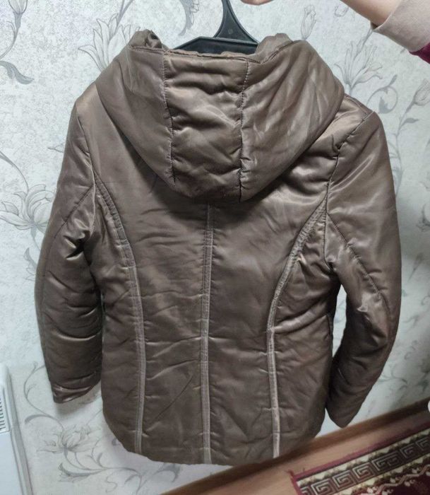 Продаются куртки женские