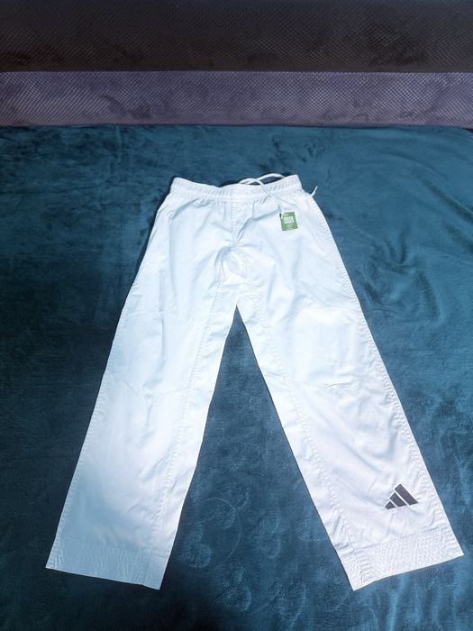 kimono de la adidas editia cu Green Karate set complet