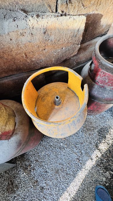 Продам желтый газ баллон