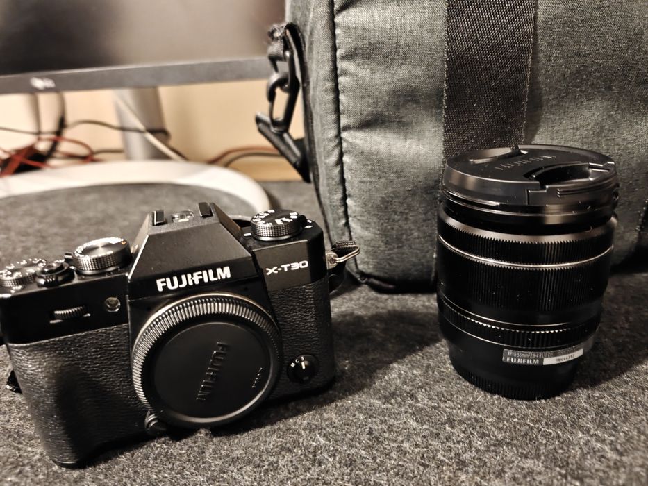 Fujifilm XT30 + Обектив XF 18-55 мм