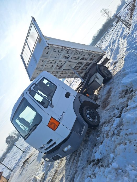 nissan atleon basculabil