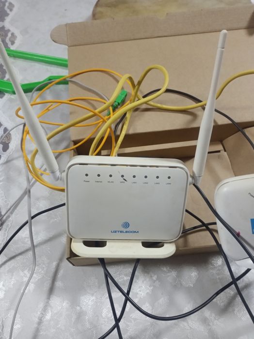 Вай фай модеми ишлайди