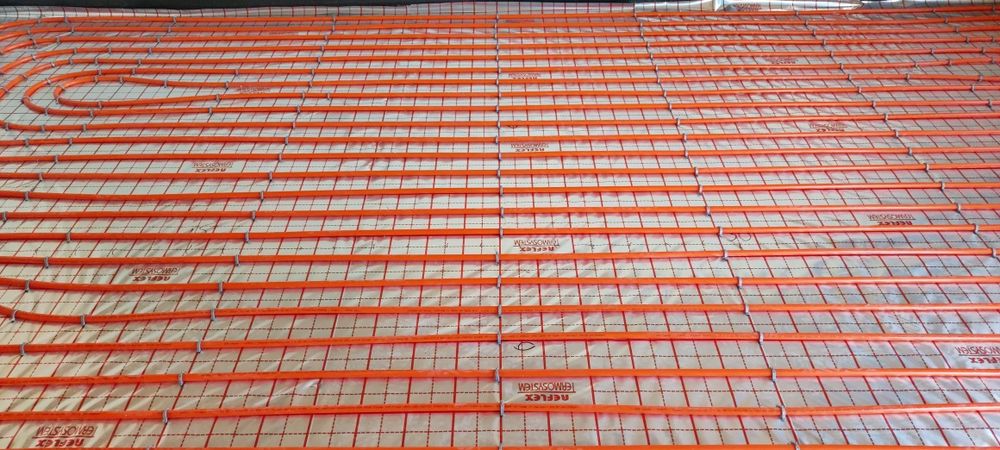 Instalator instalatii sanitare si de incalzire.