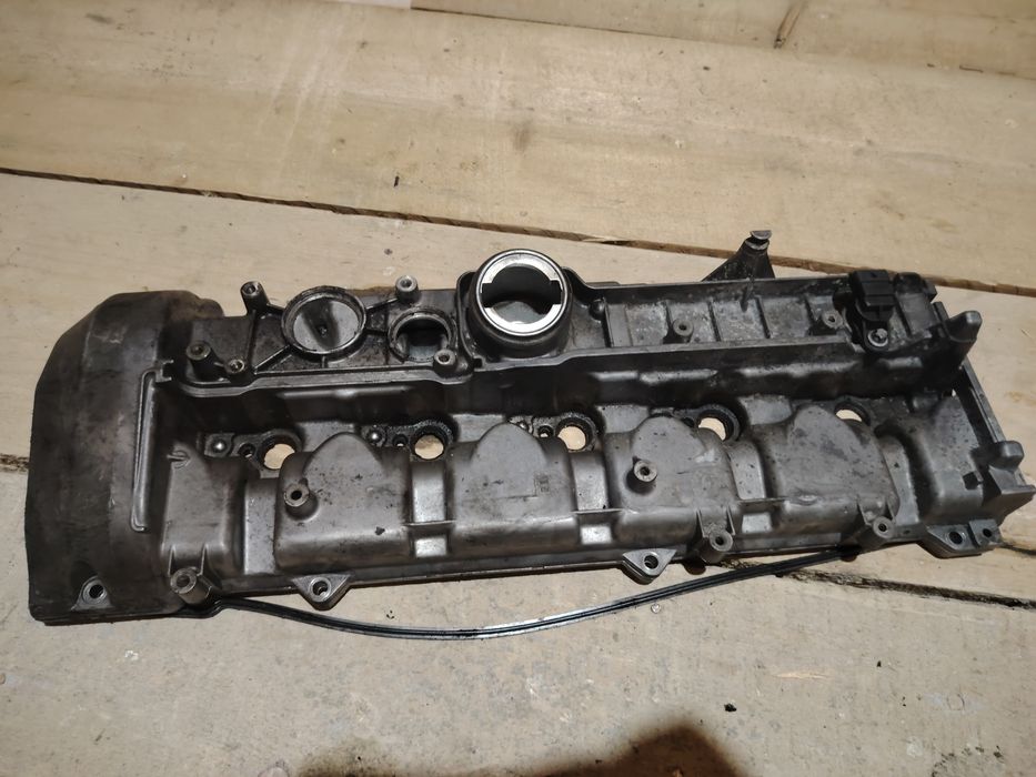 Capac culbutori chiuloasă Mercedes 2,7 CDI