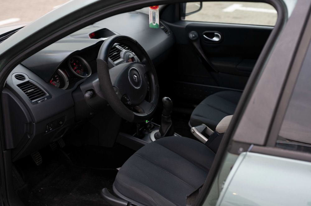 Reanul megane 2 an 2004