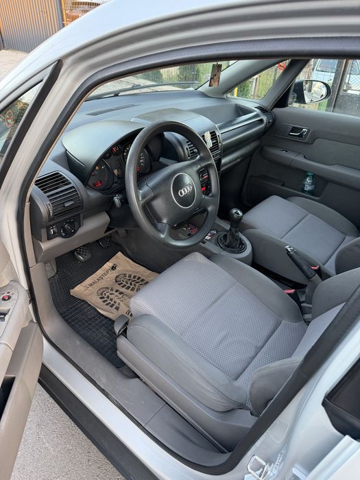 Vand Audi A2 in stare buna!