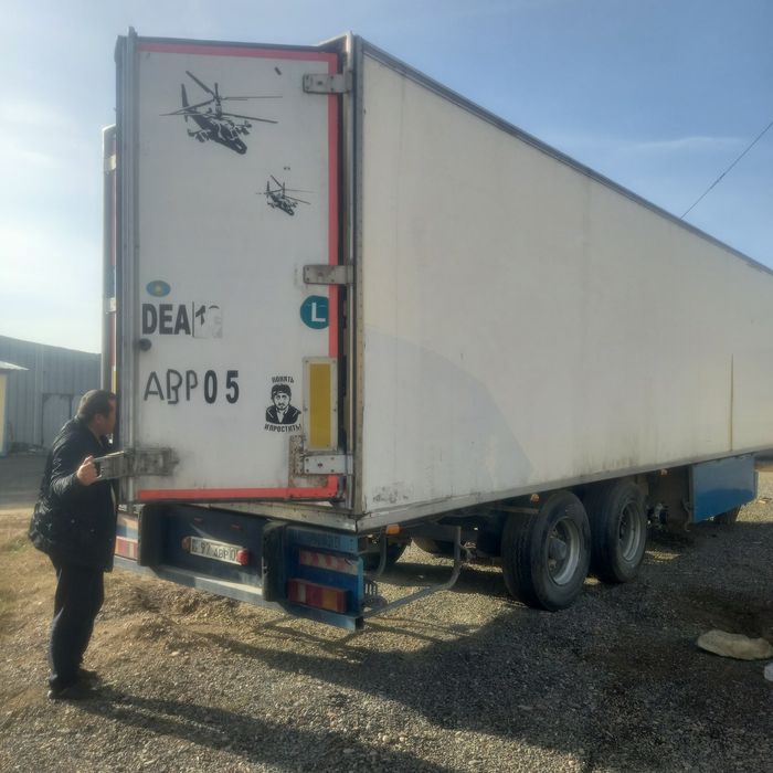 Продаю рефрижатор 2001г агрегат рабочий