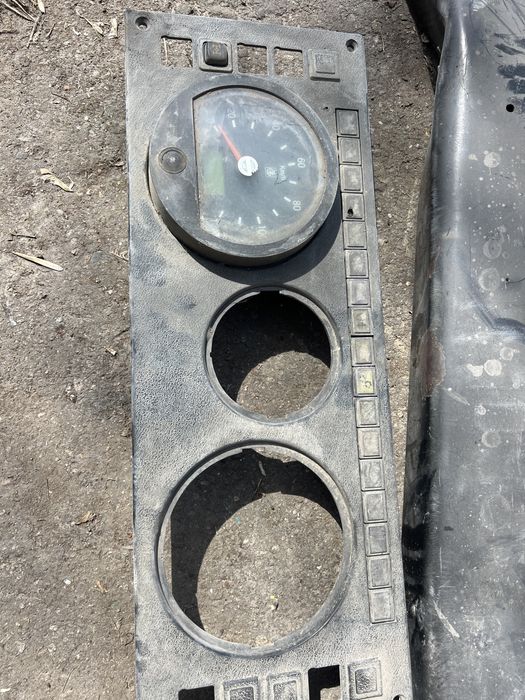 Маз бампет щиток приборов